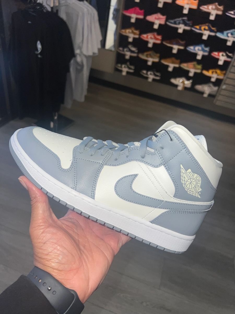 AIR JORDAN 1 MID SAIL/STEALTH-WHITE